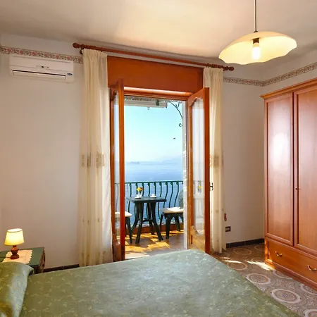 Apartment Li Galli *